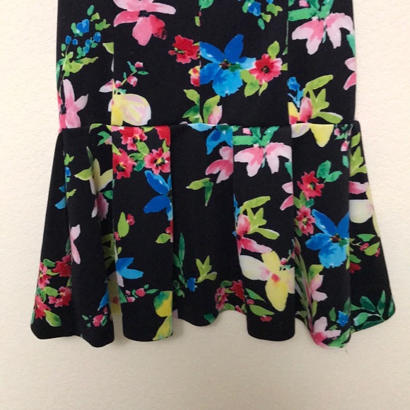 Chaps Spring dress - Picture 3 of 8